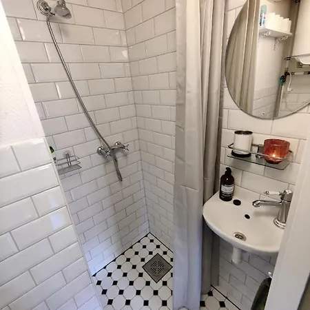 Cozy 2-room Near Old Town / Telliskivi